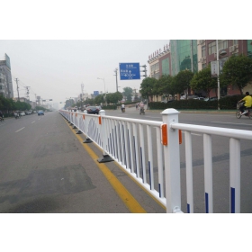 香港岛市政道路护栏工程